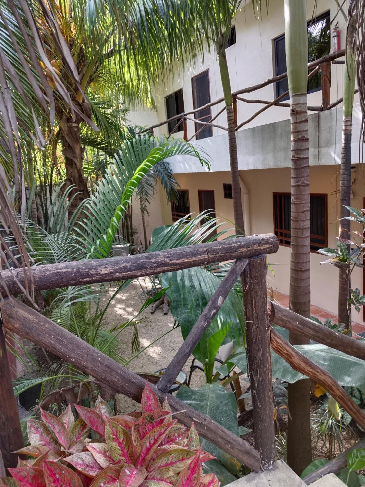 Hotel Casa Lupita Tulum Esterno foto